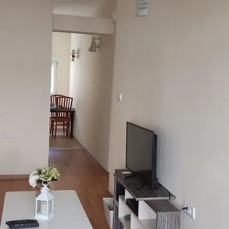 Apartment M&t *